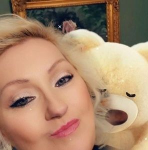 Meet your Posher, Diane